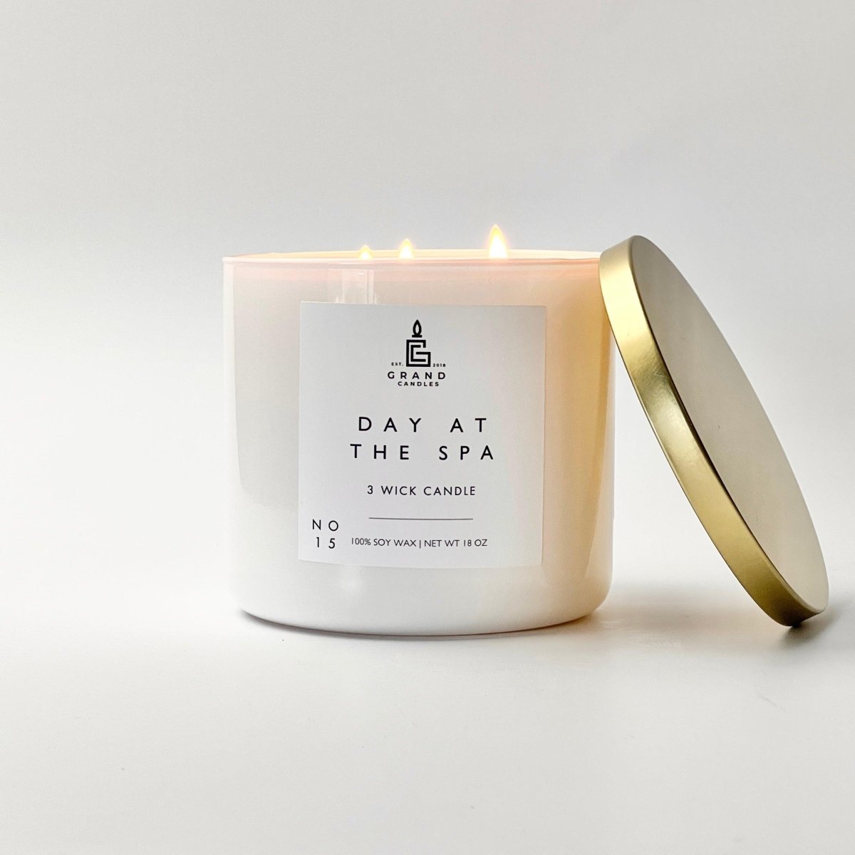 Day at the Spa Soy Candle - SPA - 18 - WHT Grand Candles
