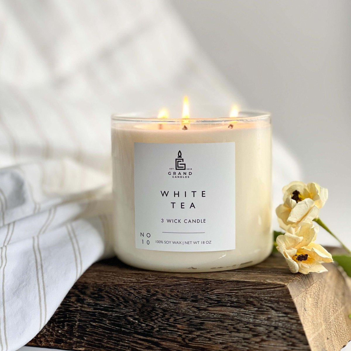 White Tea Bath Bomb - Grand Candles (temporary candle photo, dedicated photography pending)