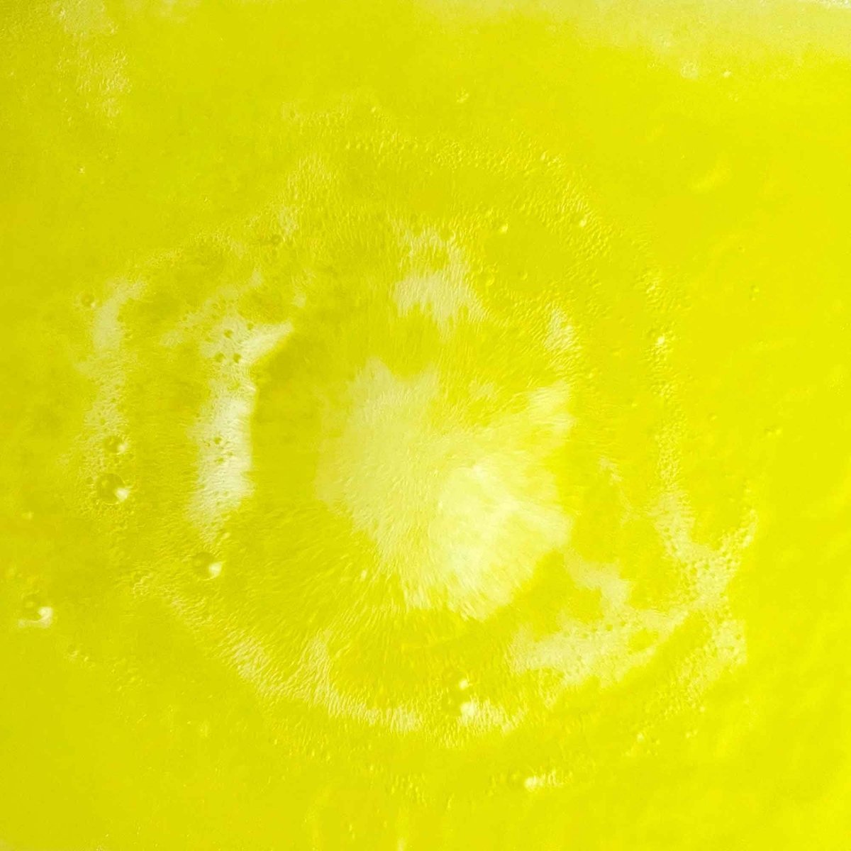 Honey Jasmine Bath Bomb - HONEY - BATH Grand Candles