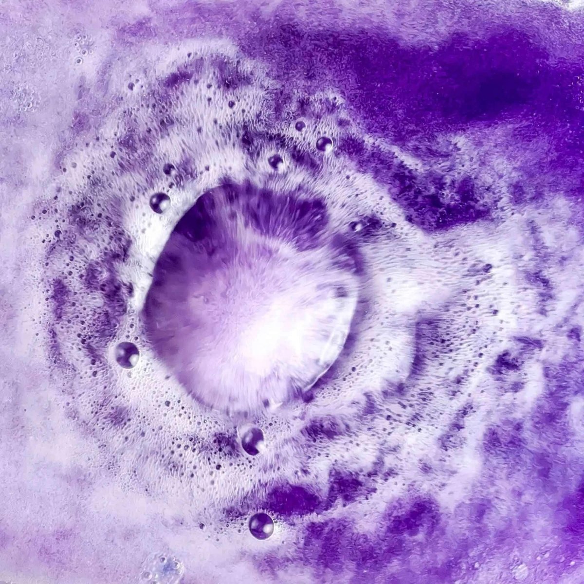 Lavender Sage Bath Bomb - LAVENDERSAGE - BATH Grand Candles