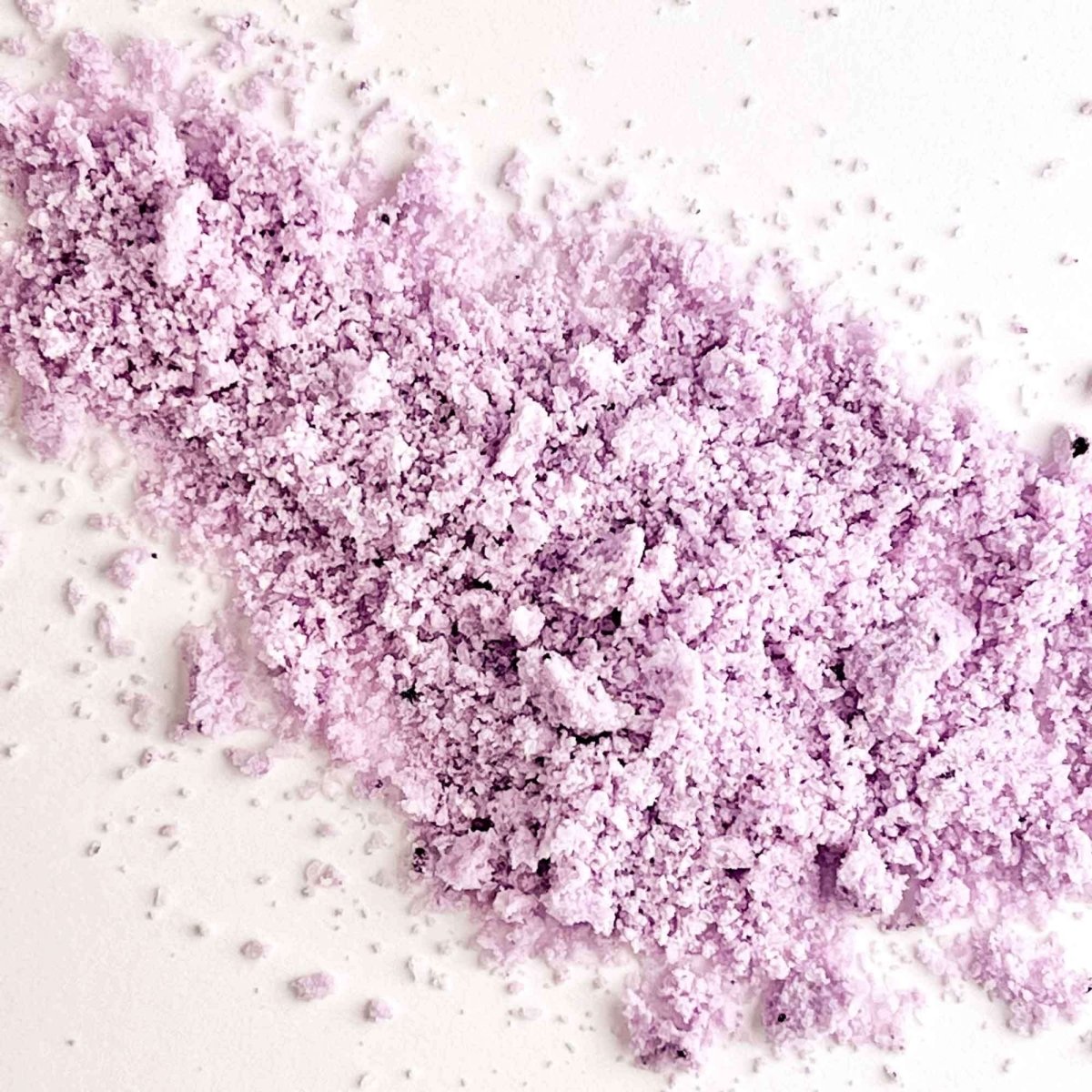 Lilac Breeze Bath Bomb - LILAC - BATH Grand Candles