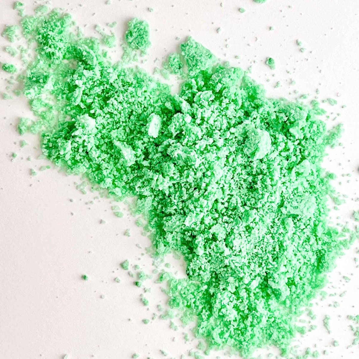 Peppermint Eucalyptus Bath Bomb - EUCALYPTUS - BATH Grand Candles